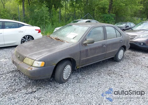 1997 Nissan Sentra Xe/Gxe/Gle из США, поврежденный, VIN 1N4AB41D4VC727113